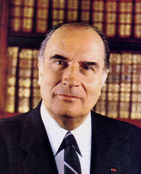 Mitterrand_4_2.jpg (143715 octets)